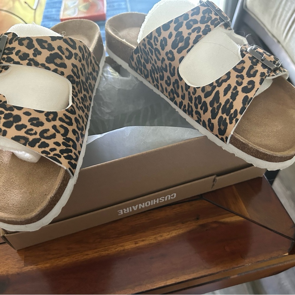 Women’s Leopard Print Sandal - Picture 4 of 5